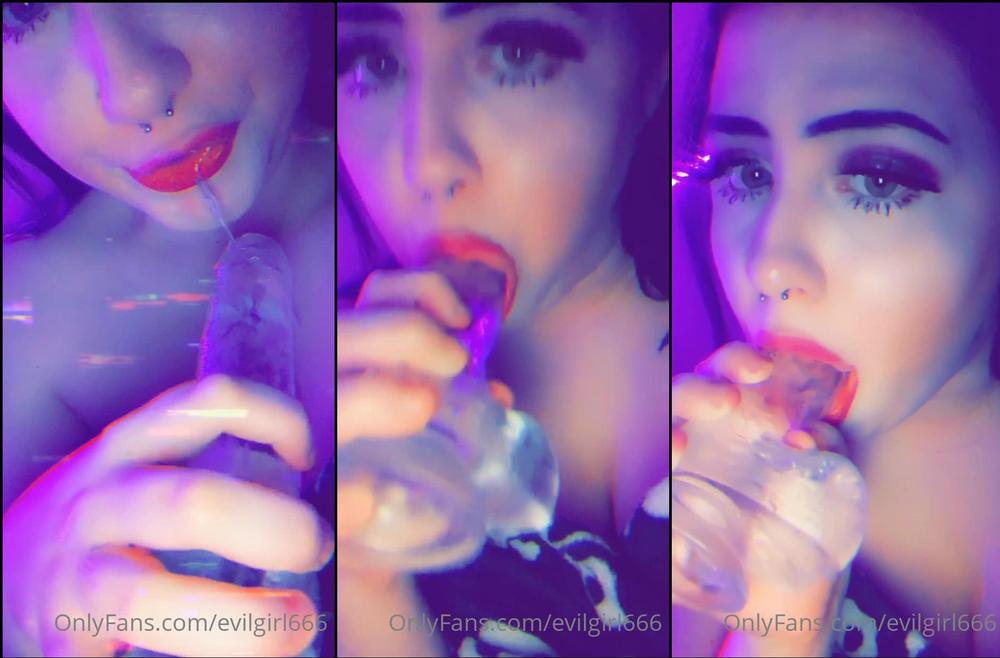 evilgirl666 02 05 2020 36313406 Dildo sucking