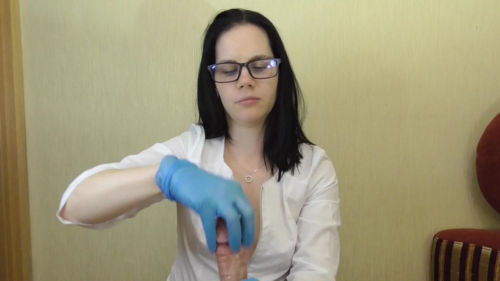 Cum Therapy Nurse Gives Massage