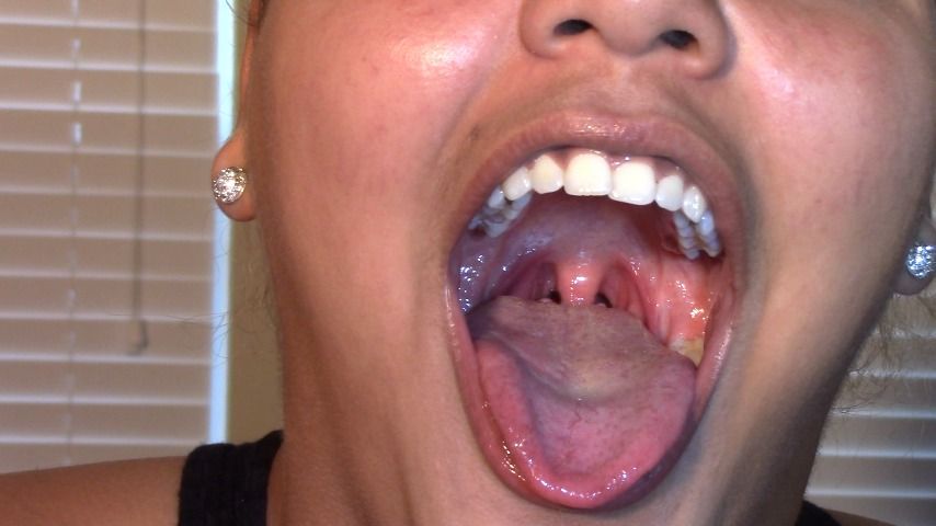 Vanessa Cheeks Mouth