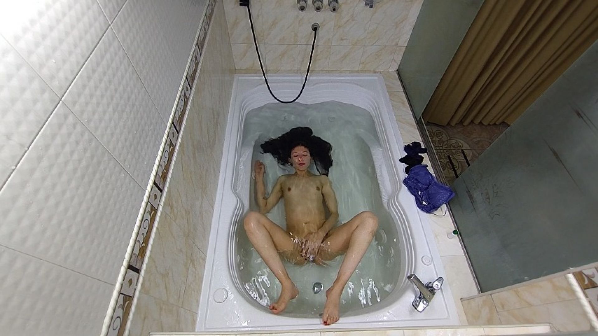 POV SEXY UNDERWATER, I WANT TO MASTURBATE A HAVE A ORGASM