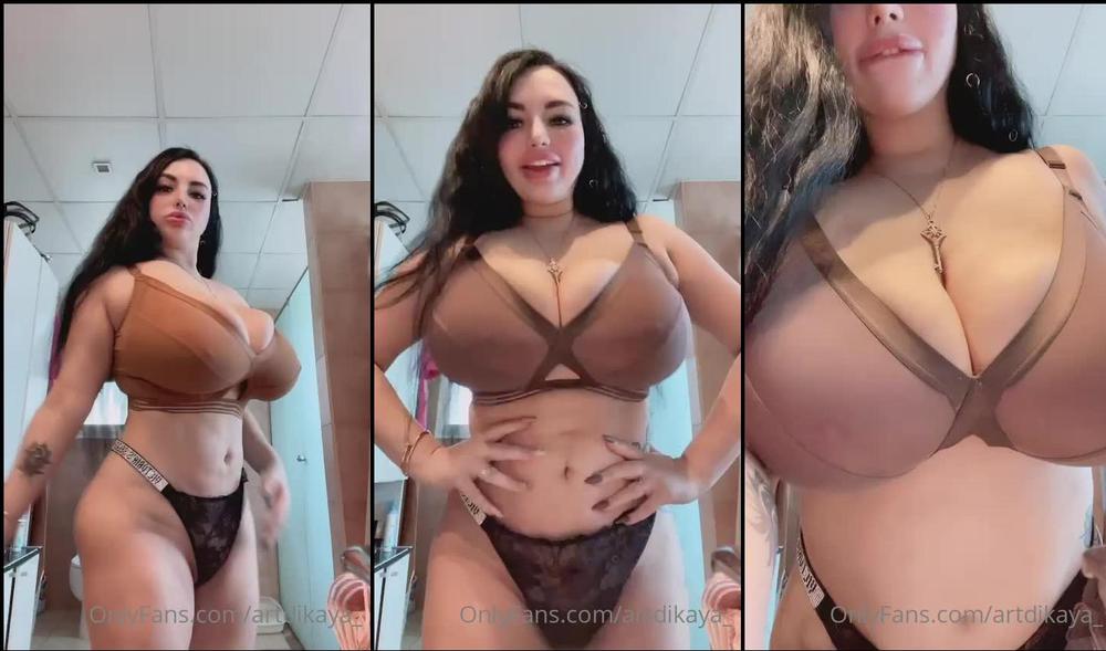 artdikaya_ 04 12 2021 2292479745 Tell me which one you love the most