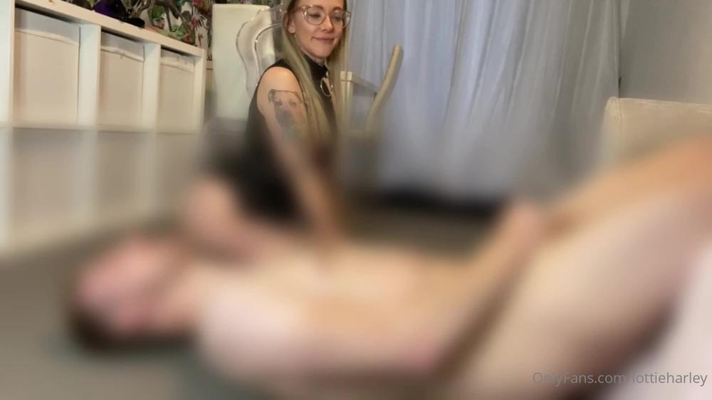 lottieharley 07 12 2020 1405570980 Bloopers galore â¤ï¸