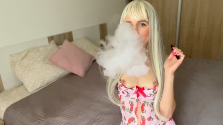 Alexagrey Bad Barbie Girl Smoke