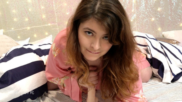 Mom Wakes You Up with a BJ and Fuck - November 05, 2018