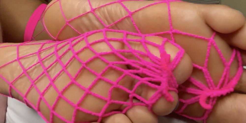 Feet Up Close While Fucking Pt 5