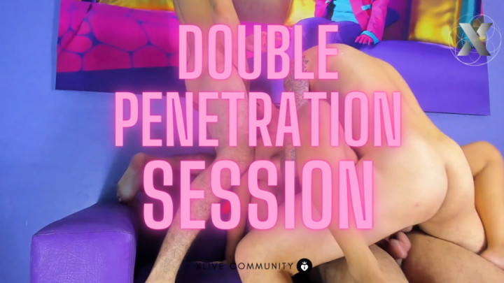 OMG! double penetration by his cousins