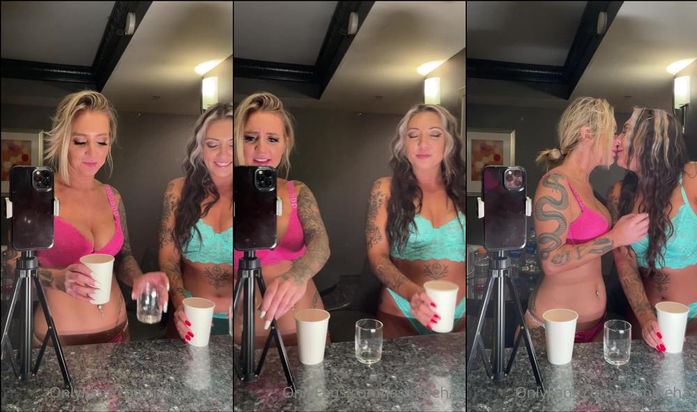 jasminehall 21 05 2022 2462252295 In Vegas with my girl comment message what you want to see us do together. We are so
