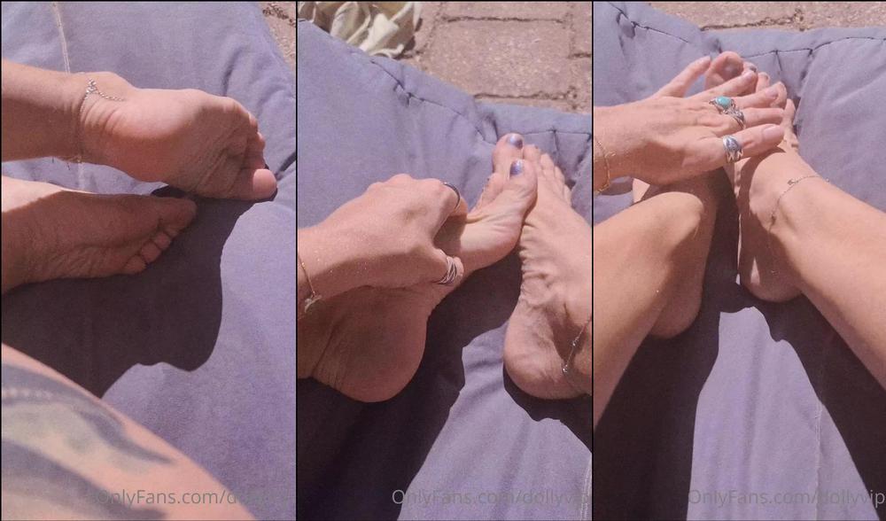 dollyvip 21 07 2021 2159613124 Kiss my feet 