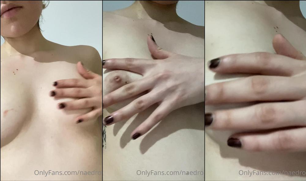 naedro 15 09 2020 897101510 making my nipples hard