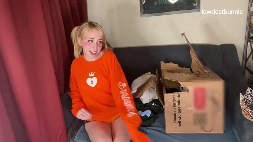 Lewdestbunnie - Mv Awards 2022 Prizes Unboxingtry-On - Manyv