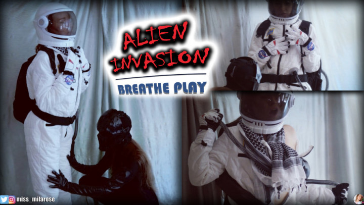 Breath Play: Alien Seduces Astronaut
