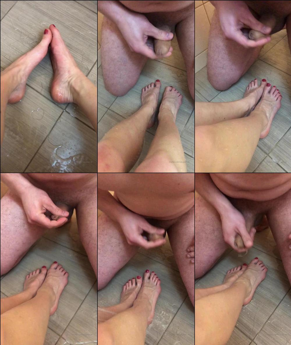 red queen 94 04 02 2020 141755711 cuck getting his reward afterwards jerking off on my