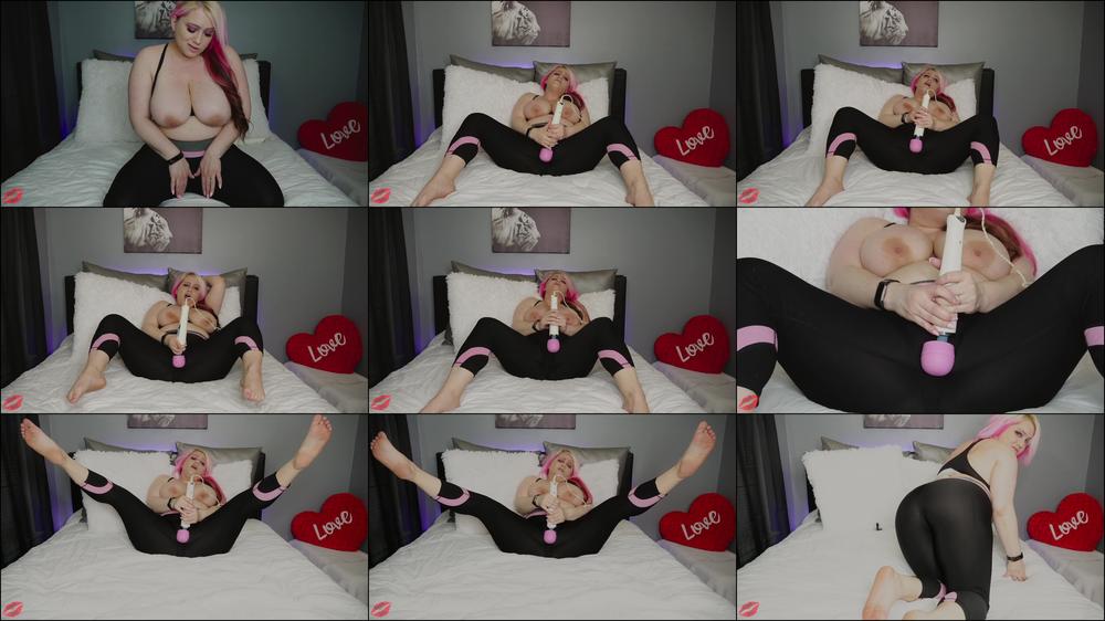 Yoga Pants Masturbation