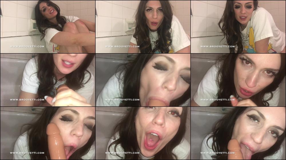 FILTHY PEE SLUT