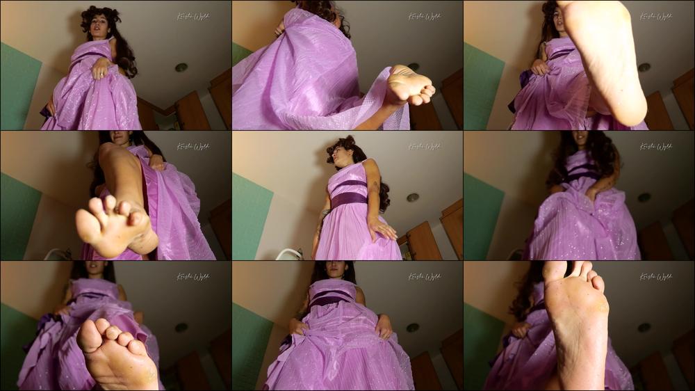 Megara and the foot bitch