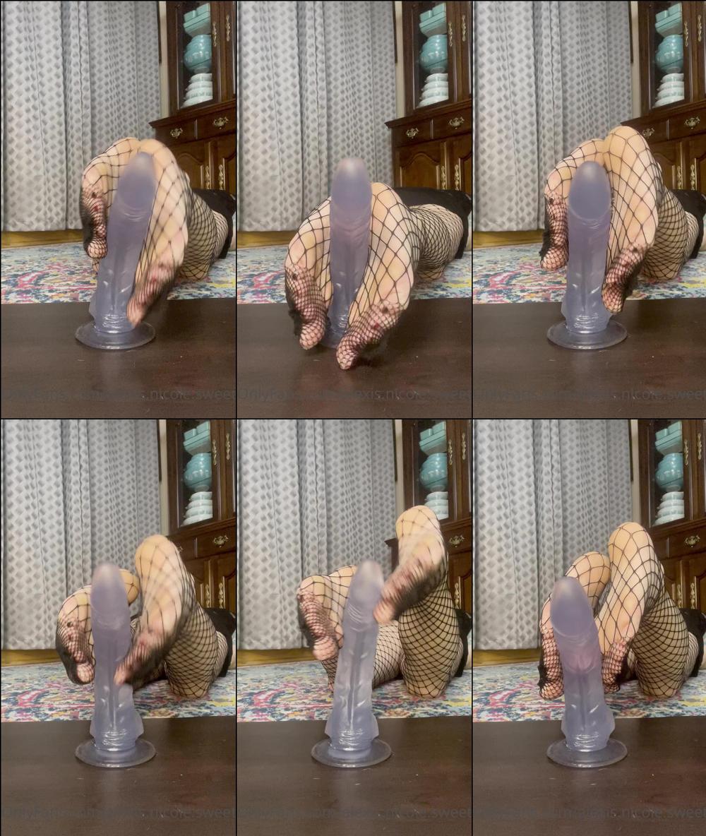 alexis.nicole.sweetfeet 13 01 2022 2329137283 Different view, which do you like better