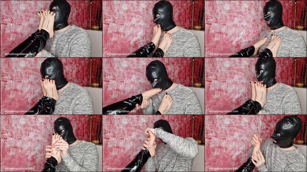 Foot humiliation up close - March 08, 2023