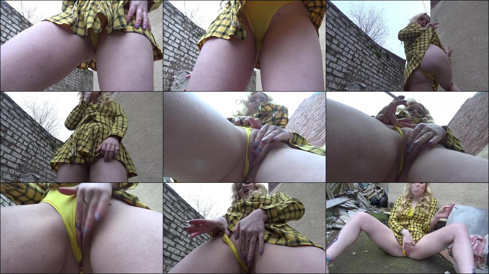 Schoolgirl Smoking + Pussy Play Outside