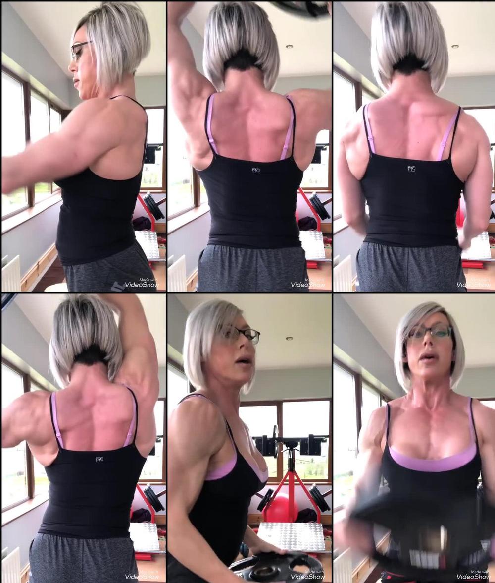 juliepereirapt 01 04 2020 206895456 Trying to stay sweaty and muscled at home 