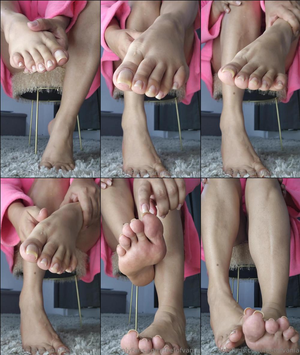 feetofvania 03 03 2023 2792736839 i love my long natural nails