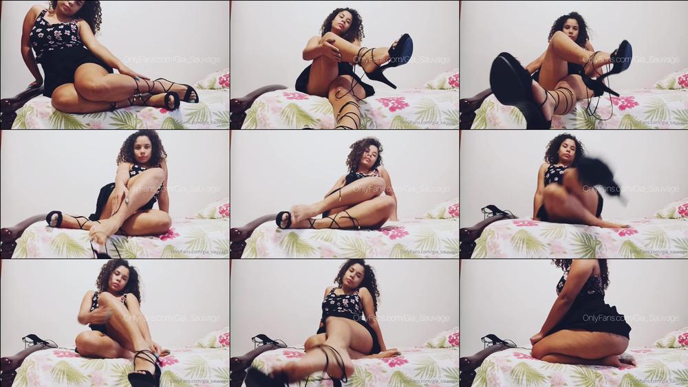 gia sauvage 02 03 2021 2045244113 black heels dangle
