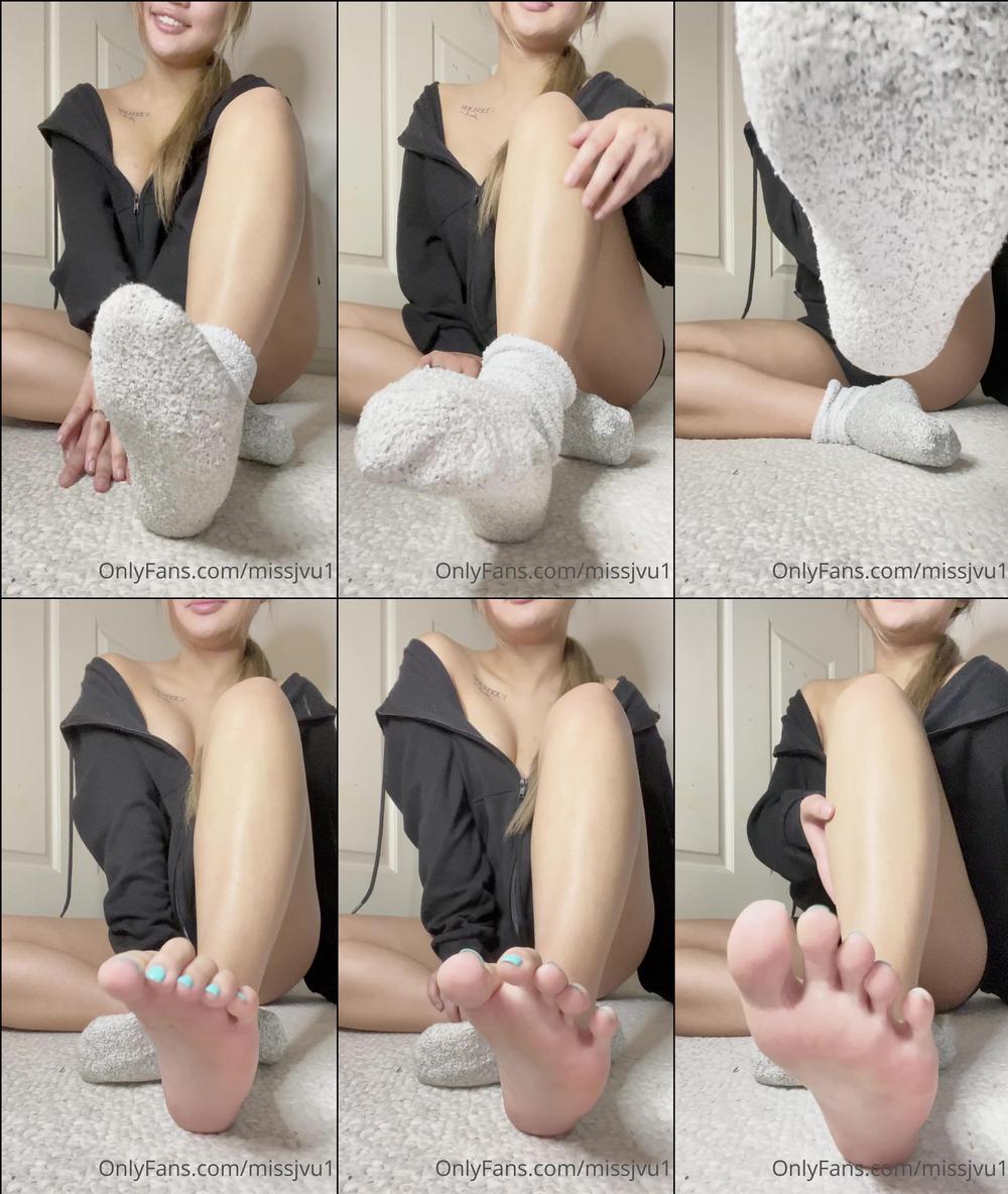 missjvu1 02 03 2022 2376105861 Fuzzy socks fun while I shove my foot right in your mouth  Hear my voice for the first tim