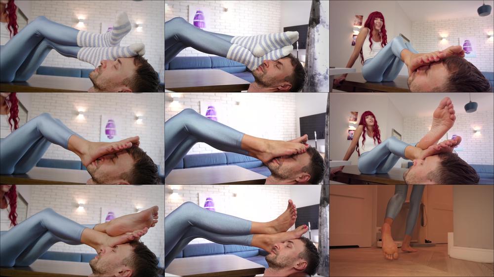 Dominant Femine - Stella Take Off Socks Use Him As Footrest - Light Blue Leggings - Part 01 - Uhd 3840X2160 - 4K
