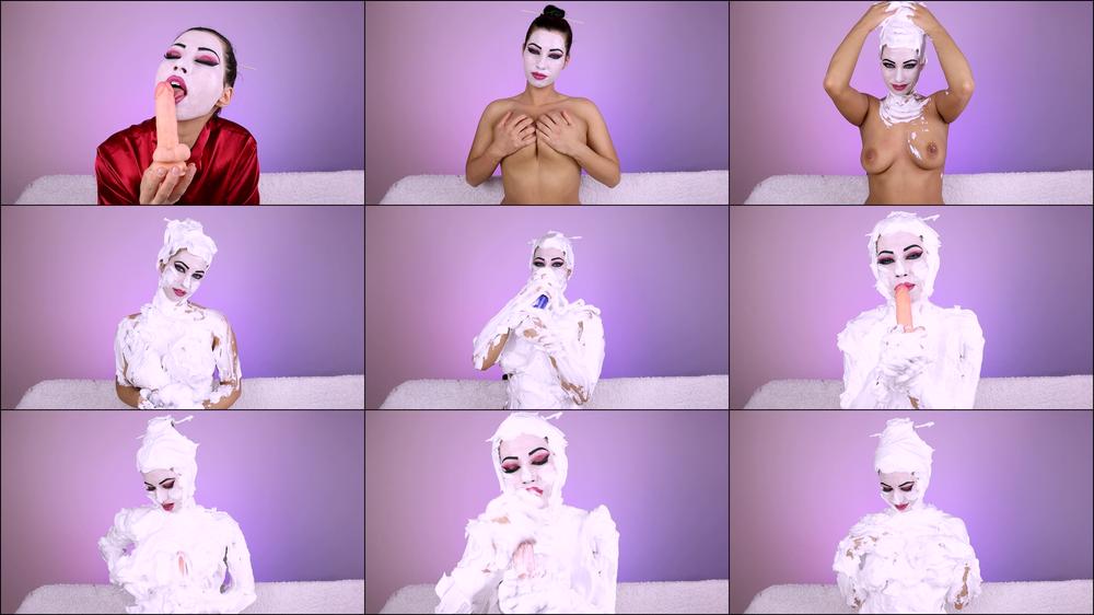 Hot Geisha Serves you with Foamy Body