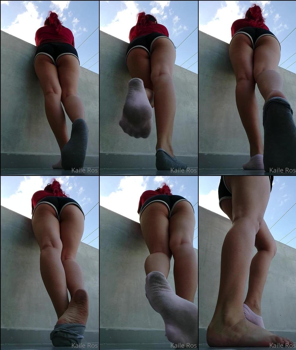kaileros 04 01 2022 2319605879 Let me take them off