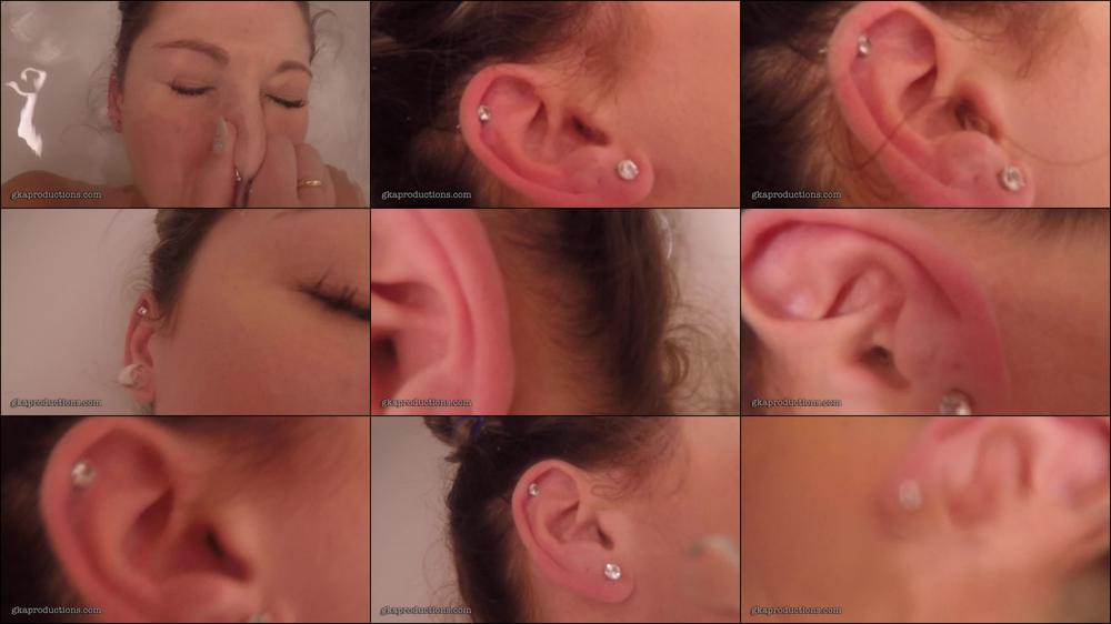 Nikki Underwater Bathtub Ear Bubbles
