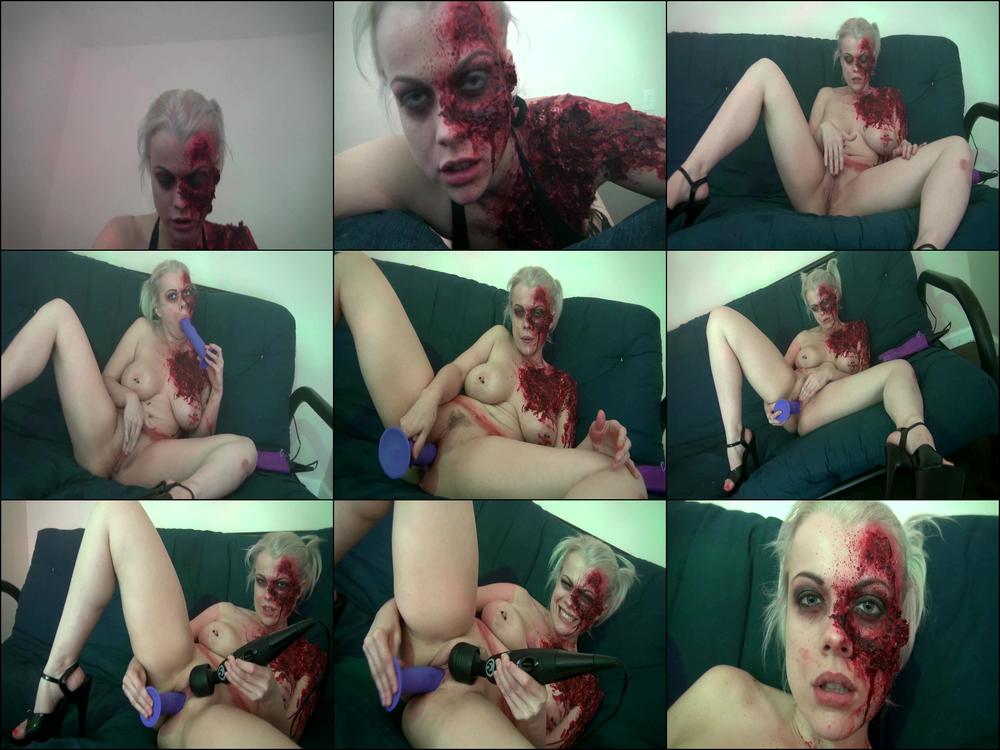 Msnadiawhite Zombie Cosplay Solo