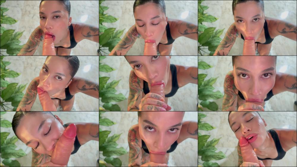 Blowjob POV on the floor