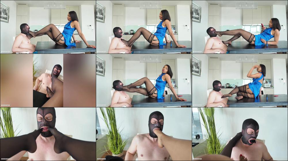 Eat my feet in nylons for dinner | MahoganyQen