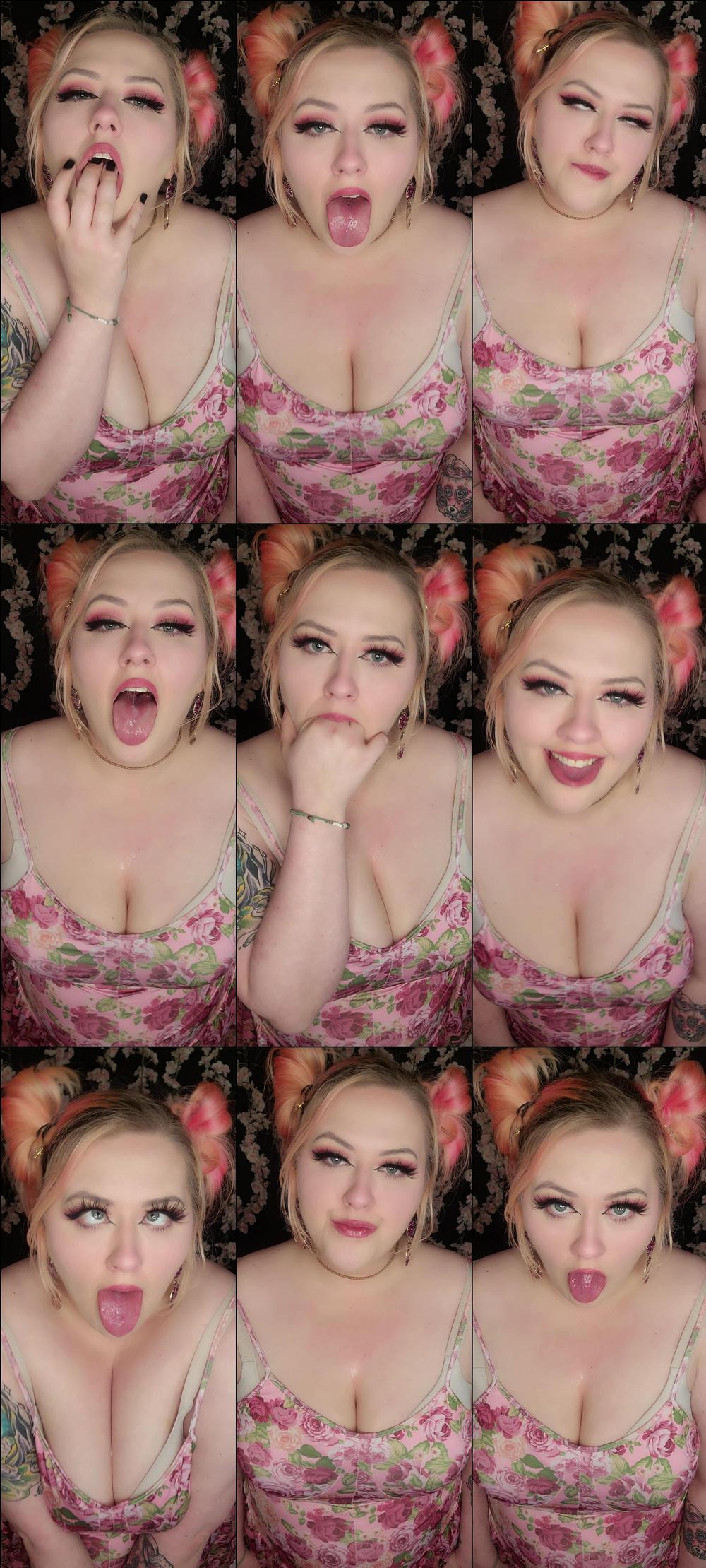 BBW Ahegao and finger sucking - April 17, 2022