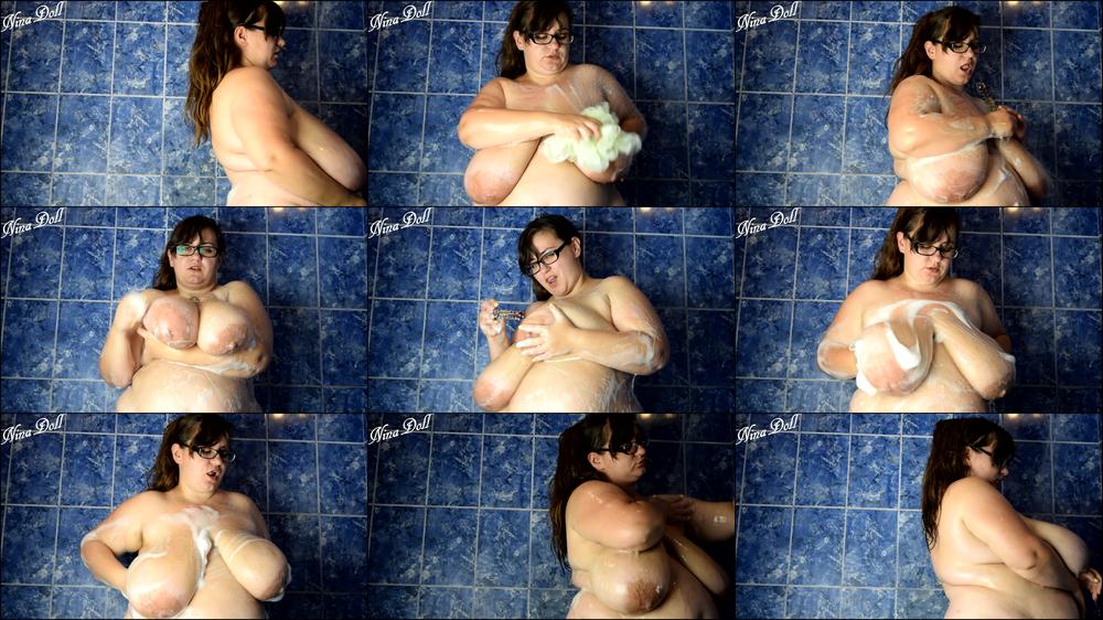 Huge boobs in soap - bubbles by BBW MILF