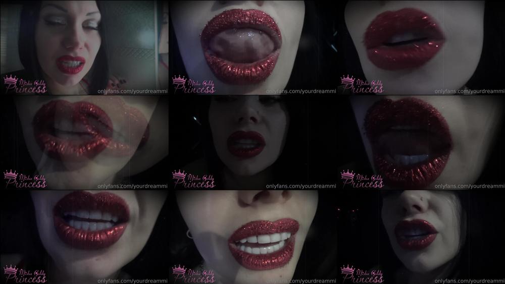 thegoldyrush 01 02 2019 21276267 Glittery lips worship