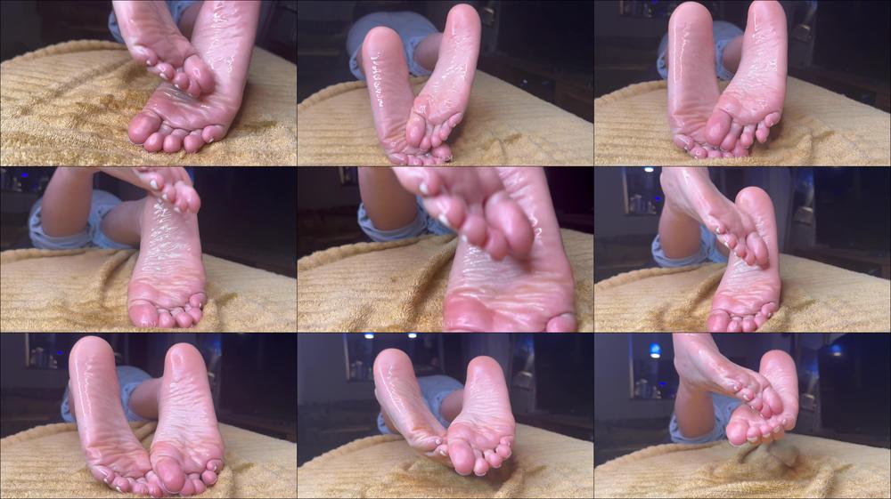 DallasFootModels Entertainment - “Pale Soles N Deep Wrinkles”