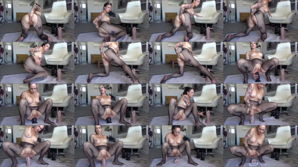 Adeline Lafouine Huge Tap Dildo Fisting And Squirting