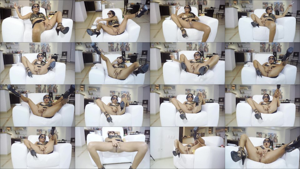 Pelonasquirterqueen My Squirting Custom Smoking Live Show