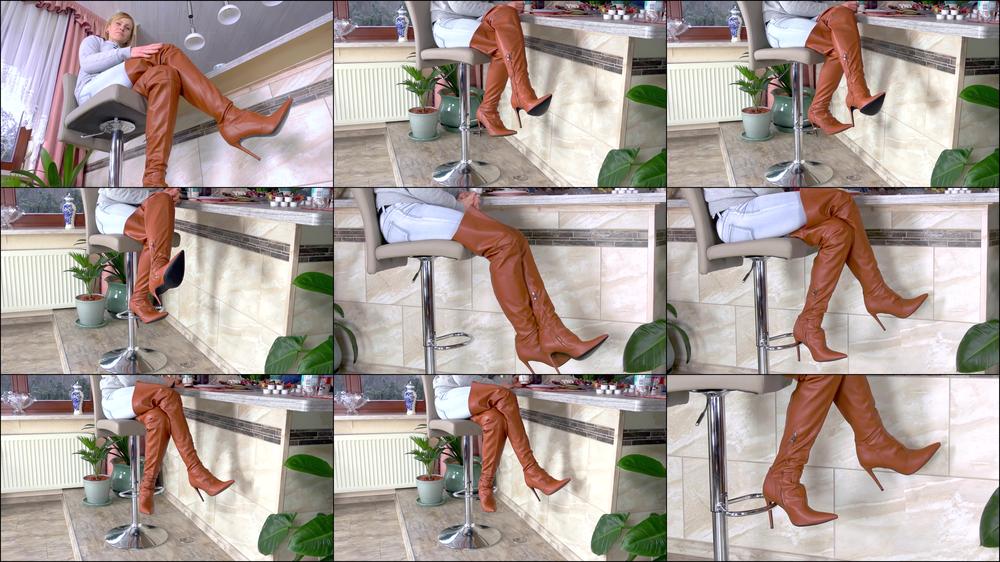 Dominant Thighboots Girls - Najvz Victoria In Her Brown Otk Boots