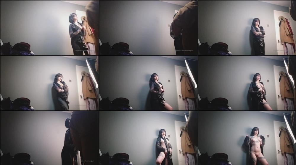 roomorgue 10476315 2019 12 20 behind the scenes from shooting my black wig set 