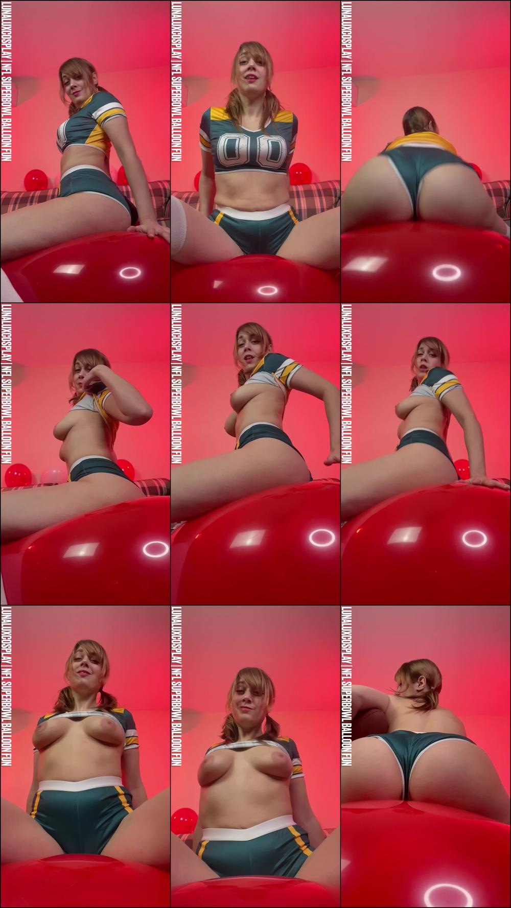 Football Girl Big Balloon Ride