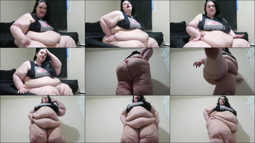 Giantess Wants To Wrestle