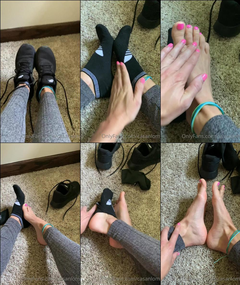 casanlom 09 09 2021 2216630743 shoe and sock removal after my workout 2 40 w music added