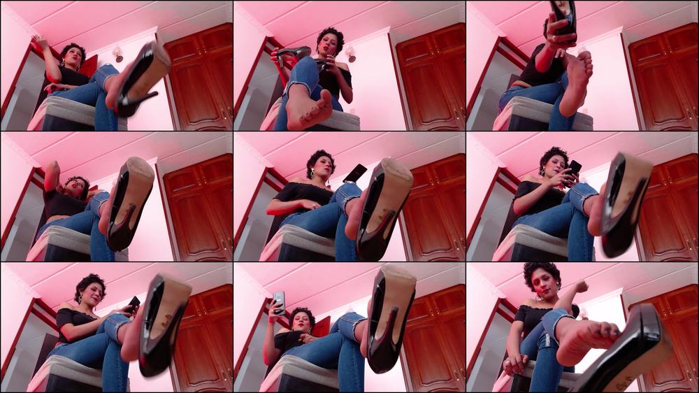 Worship of heels