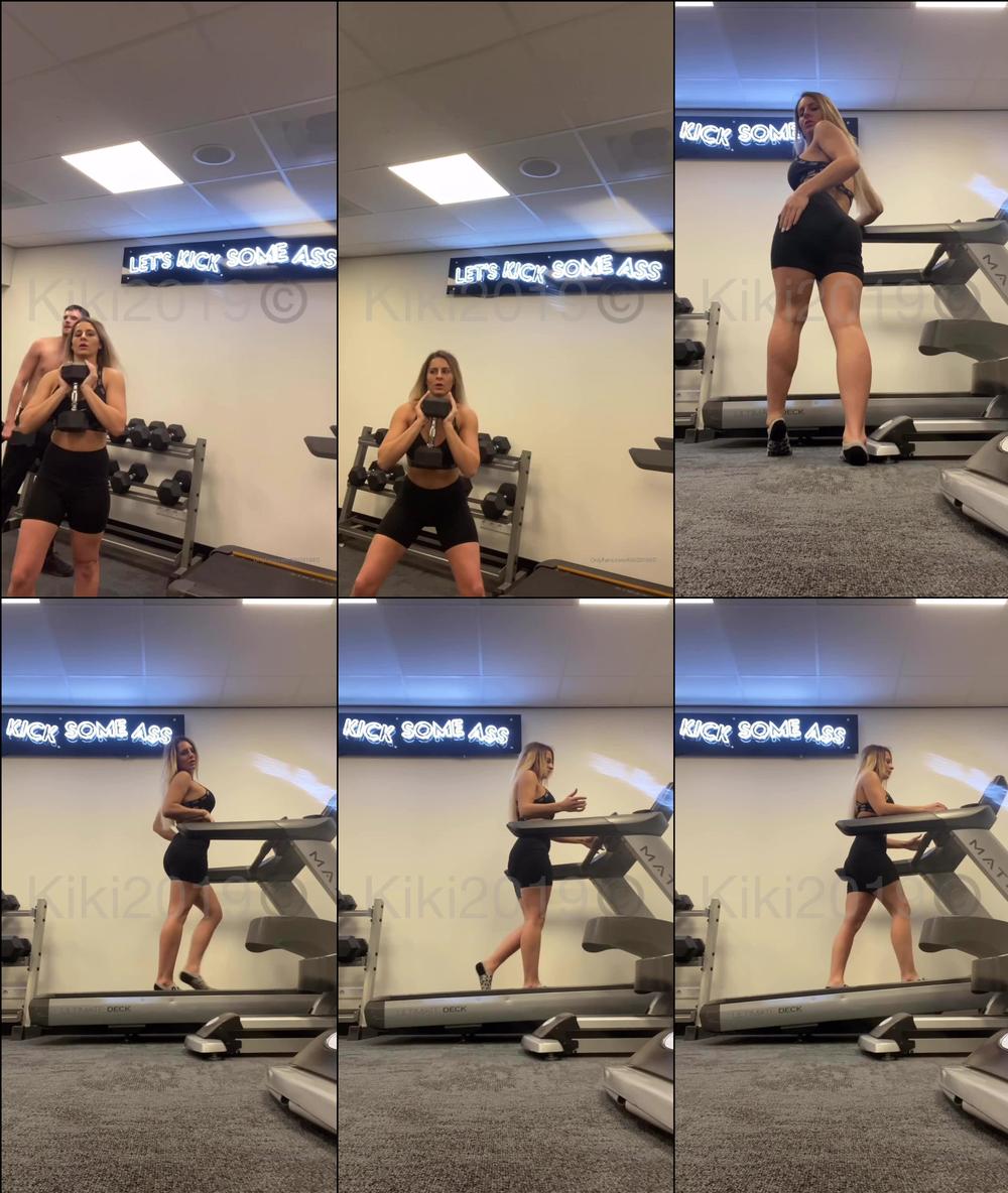 britishtinderblondie 03 03 2020 166989034 Flashing on the treadmill in the gym..
