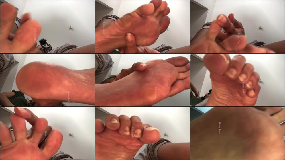 Mistress Enola Fetish - Enola - Tiny Guy Licking Smelling And Cleaning My Feet (Fullhd)