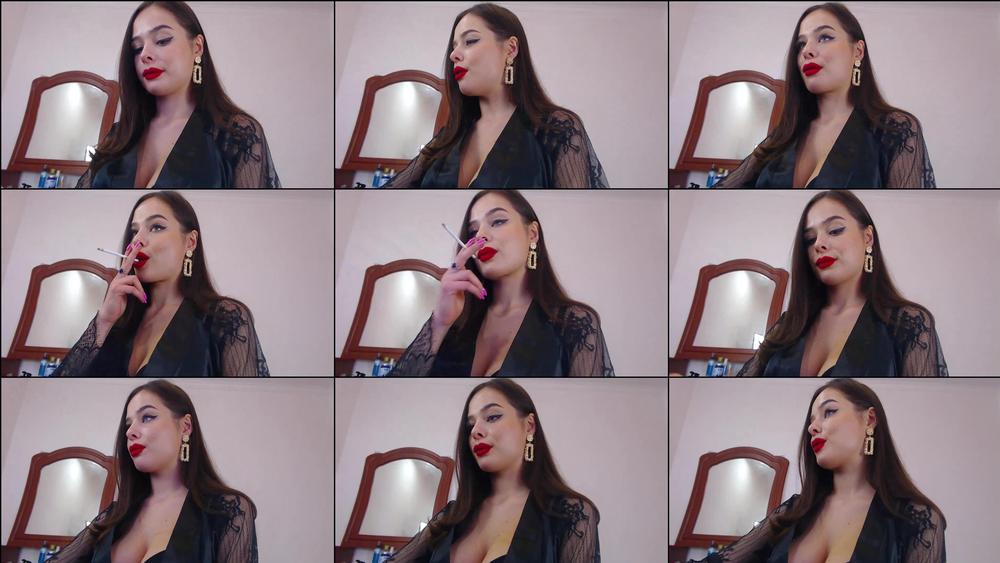 Queen ignores u while smoke - May 30, 2022