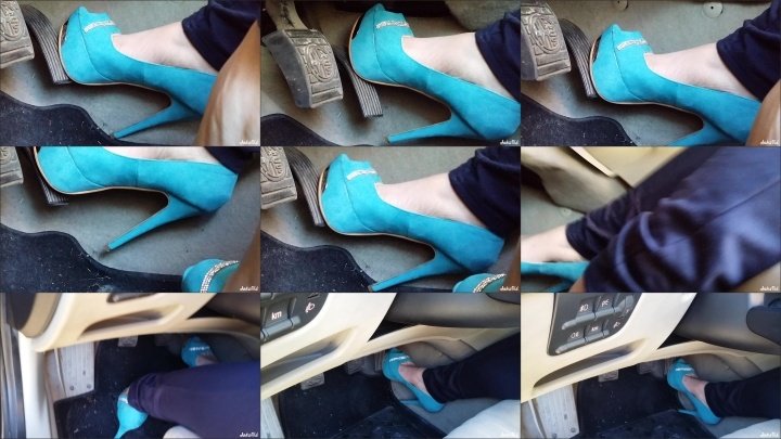 Jessica Smith Pedal Pumping Amp Hig Heels