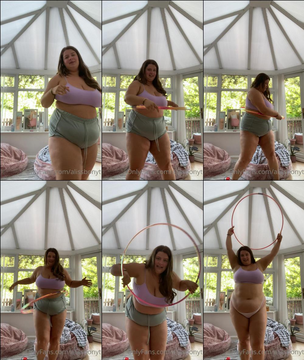 alissbonyt 01 06 2020 383537414 Can someone teach me how to hula hoop